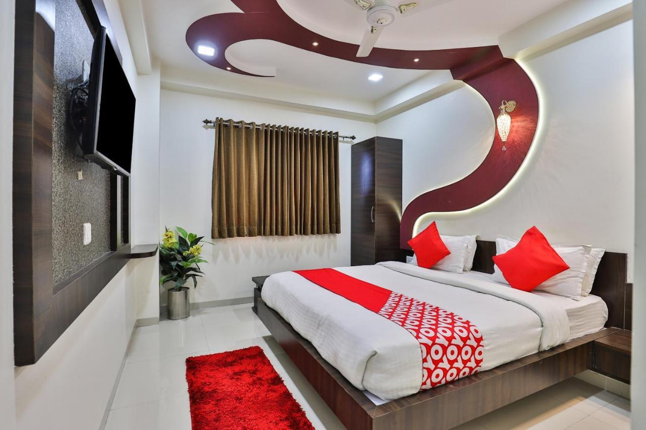 Collection O 7557 Hotel Shiv Kunj Exotica Naroda Εξωτερικό φωτογραφία