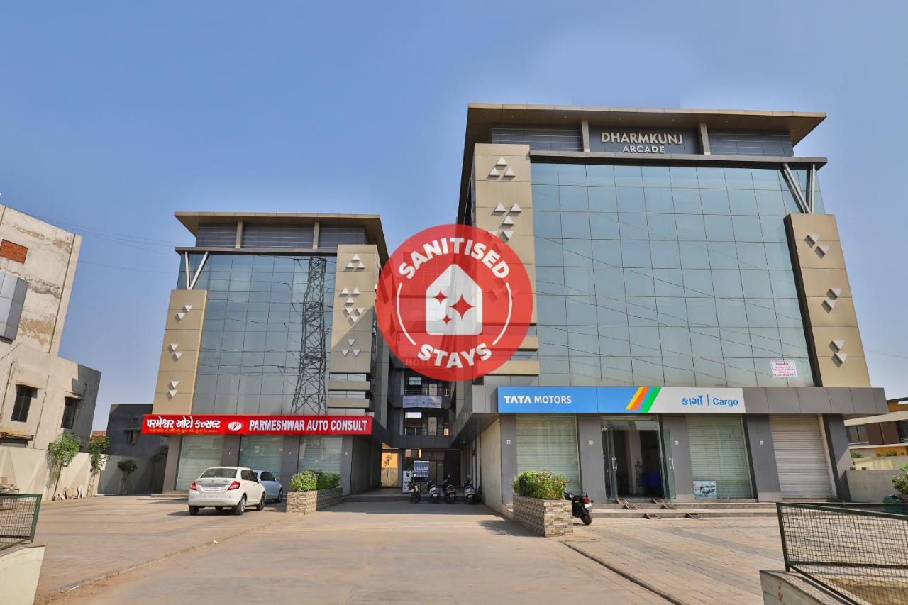 Collection O 7557 Hotel Shiv Kunj Exotica Naroda Εξωτερικό φωτογραφία