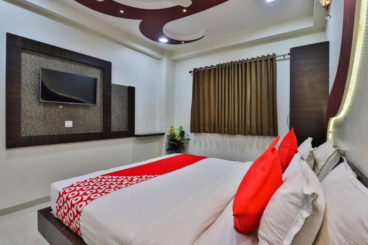 Collection O 7557 Hotel Shiv Kunj Exotica Naroda Εξωτερικό φωτογραφία